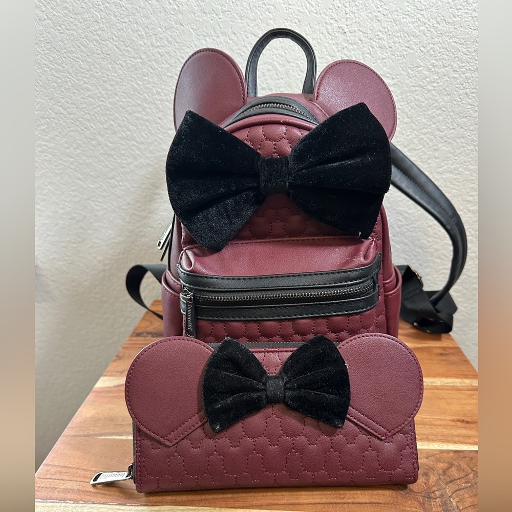 Loungefly Minnie Mouse Maroon Quilted Backpack & Wallet Set EUC